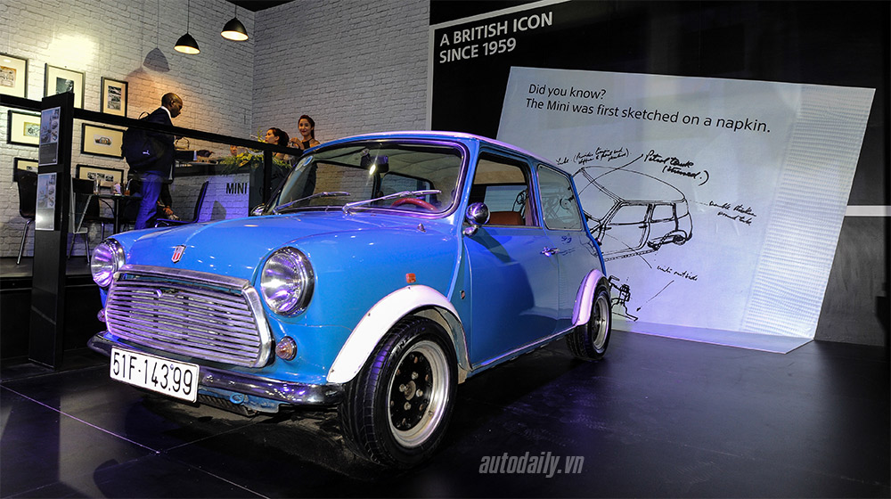 Ngắm chiếc MINI cổ tại triển lãm ôtô quốc tế 2015 