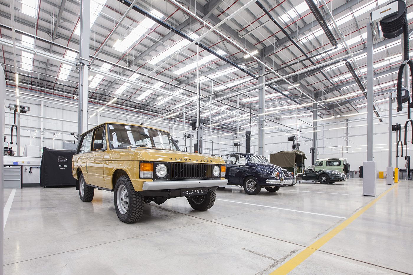Khai trương Trung tâm xe cổ Jaguar Land Rover tại Anh Quốc 