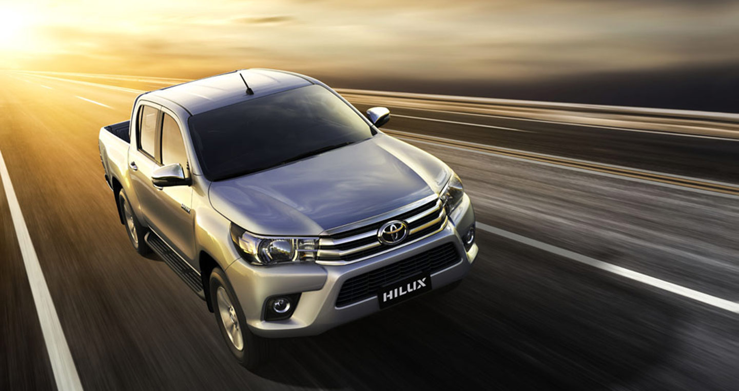Toyota Hilux 2017 trình làng, giá từ 631 triệu đồng 