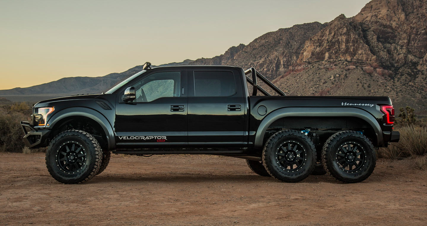 “Quái vật 6 bánh” Hennessey VelociRaptor 6x6 giá 349.000 USD 